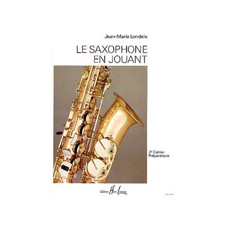 partition le saxophone en jouant